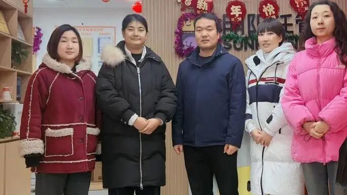 访企拓岗促就业  校企协同育新人