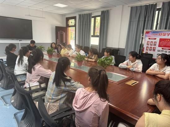 李家寨小学